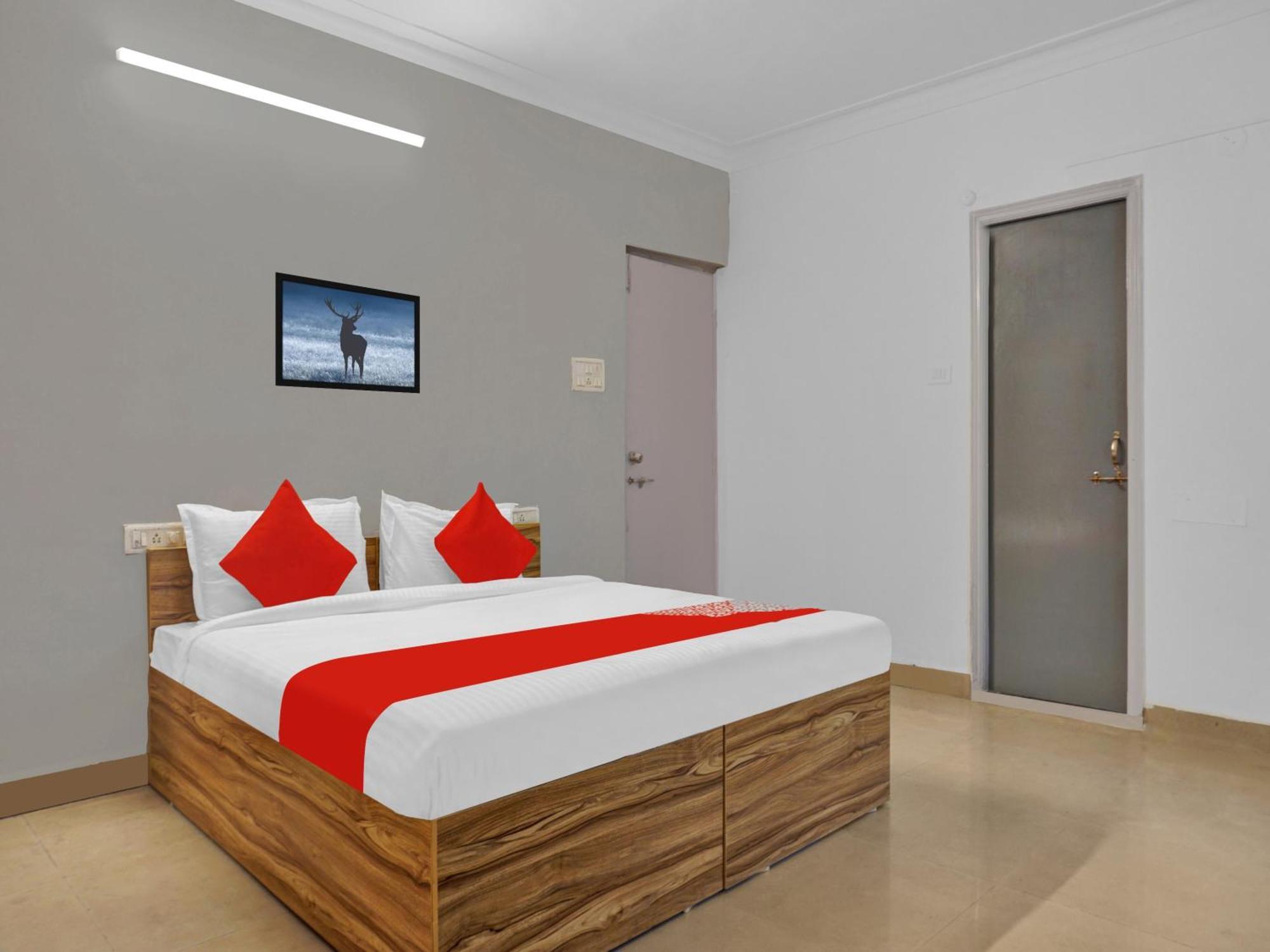 Hotel O Destiny Living Meribel Village Bagian luar foto